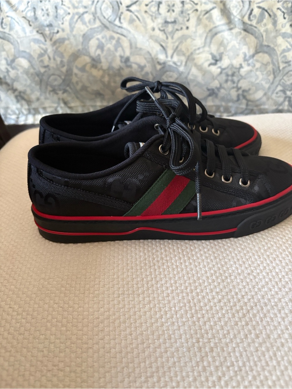 Black Low-Top Sneakers with Red & Green Web Stripe - Picture 6 of 10